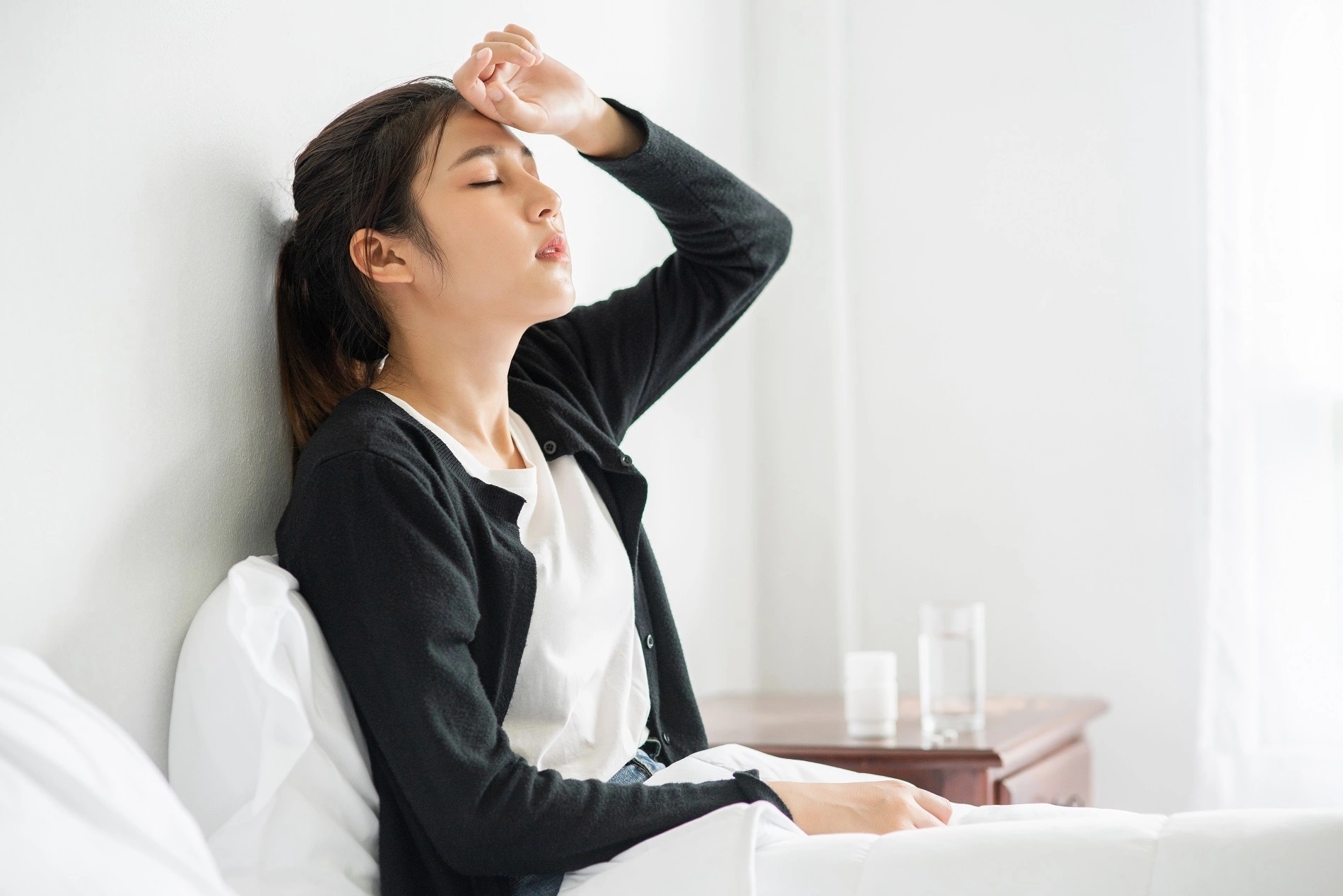 Những dấu hiệu cơ thể đang thiếu nước mà bạn thường bỏ qua